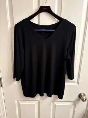 J. Jill Wearever Black V-Neck 3/4 Sleeve Top L